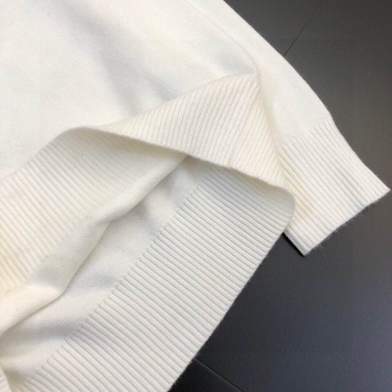 Prada M-4XL 25tn133 (5)